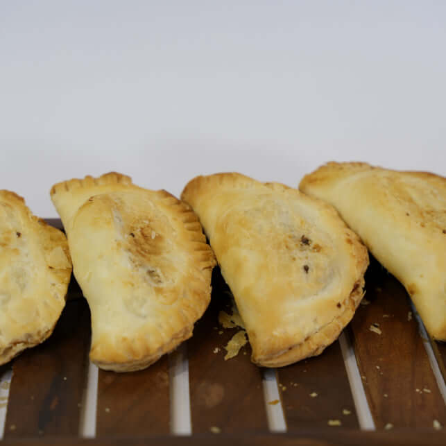 Baked Gulkand Karanji
